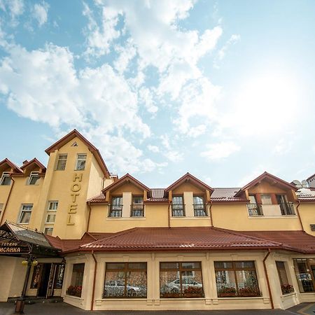 Hotel&Spa Pysanka: Relaxation Oasis with Saunas and Jacuzzi Lviv Exterior photo