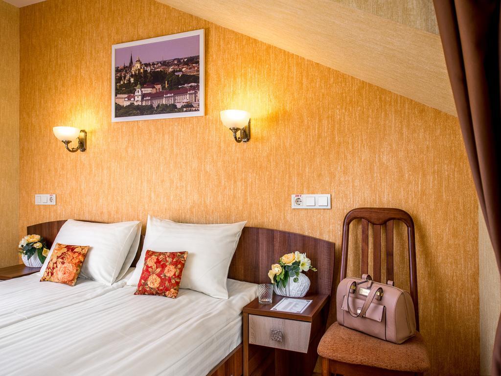 Hotel&Spa Pysanka: Relaxation Oasis with Saunas and Jacuzzi Lviv Room photo