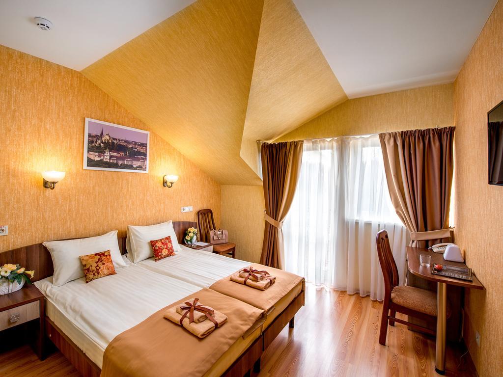 Hotel&Spa Pysanka: Relaxation Oasis with Saunas and Jacuzzi Lviv Room photo